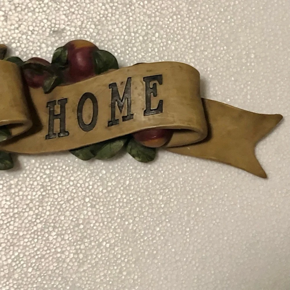 Decorative Wall ”Home Sweet Home” Apple Resin Plaque Country  Decor 23